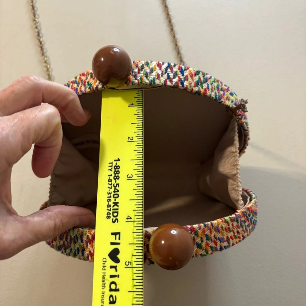Love Kuza Multi Woven Straw Round Crossbody Bag Rainbow Chevron Kiss Lock Clutch